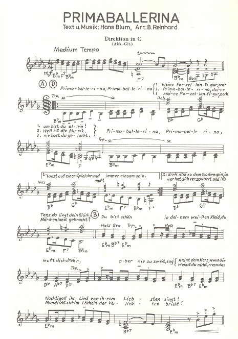 Primaballerina  und  Hinter den